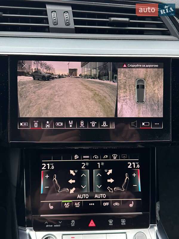 Позашляховик / Кросовер Audi e-tron 2022 в Києві фото 27 Позашляховик / Кросовер Audi e-tron 2022 в Києві