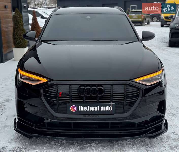 Позашляховик / Кросовер Audi e-tron 2020 в Рівному