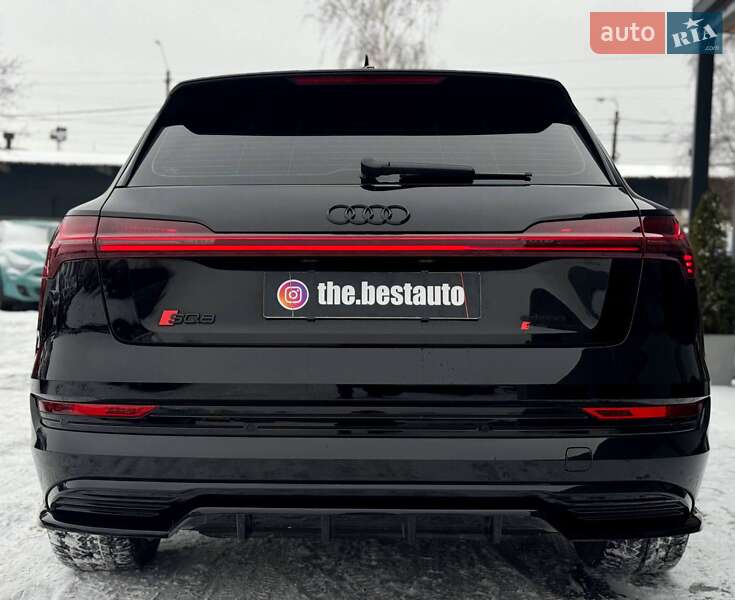 Позашляховик / Кросовер Audi e-tron 2020 в Рівному