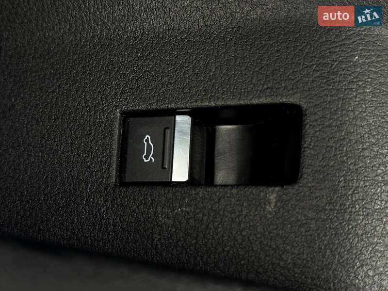 Позашляховик / Кросовер Audi e-tron 2020 в Рівному