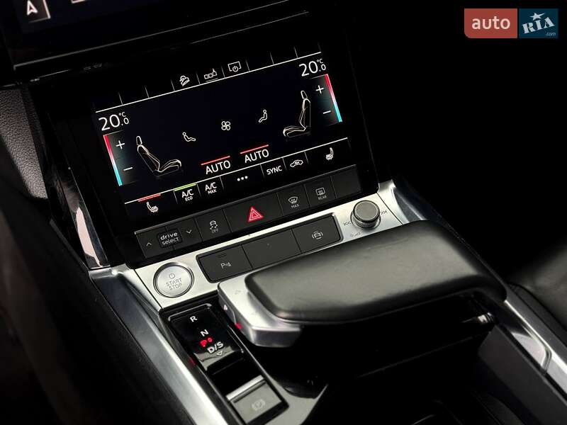 Позашляховик / Кросовер Audi e-tron 2020 в Рівному