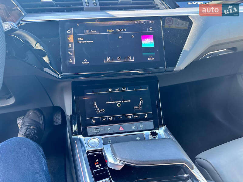 Внедорожник / Кроссовер Audi e-tron 2019 в Ужгороде