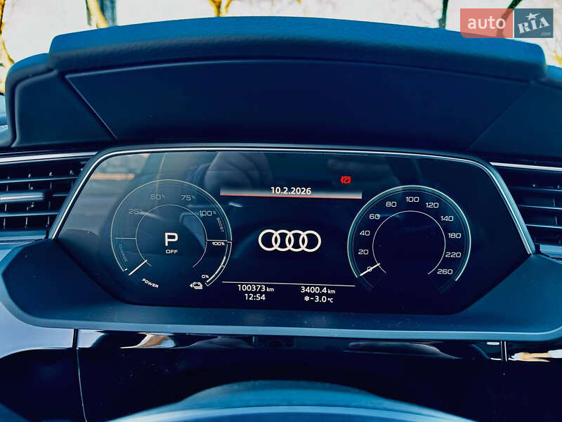 Внедорожник / Кроссовер Audi e-tron 2019 в Одессе