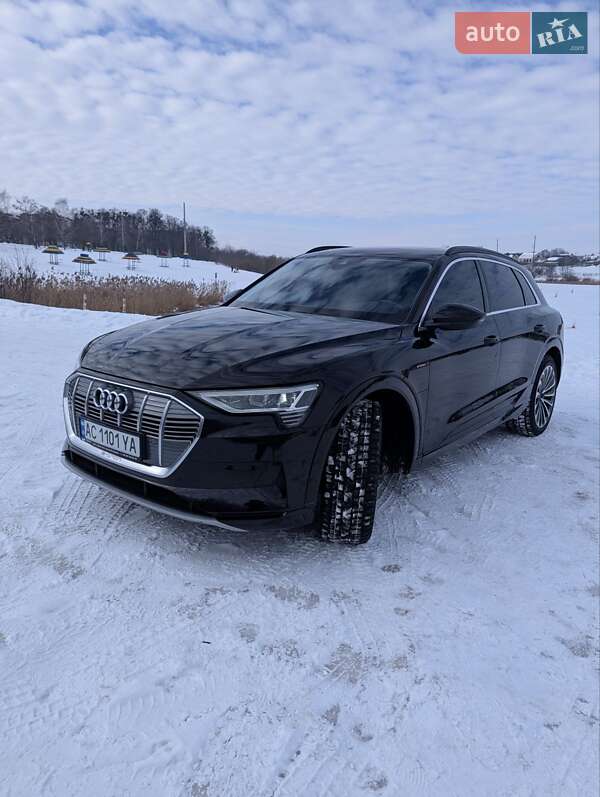 Внедорожник / Кроссовер Audi e-tron 2020 в Нововолынске