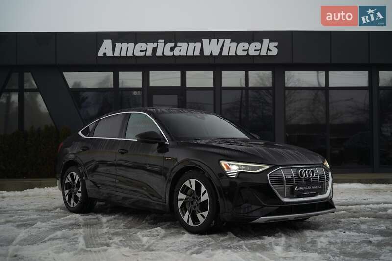 Позашляховик / Кросовер Audi e-tron 2022 в Чернівцях фото 3 Позашляховик / Кросовер Audi e-tron 2022 в Чернівцях