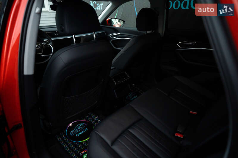 Внедорожник / Кроссовер Audi e-tron 2021 в Луцке