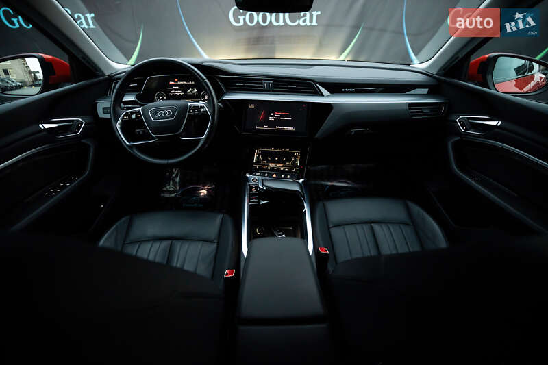 Внедорожник / Кроссовер Audi e-tron 2021 в Луцке