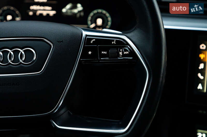 Внедорожник / Кроссовер Audi e-tron 2021 в Луцке