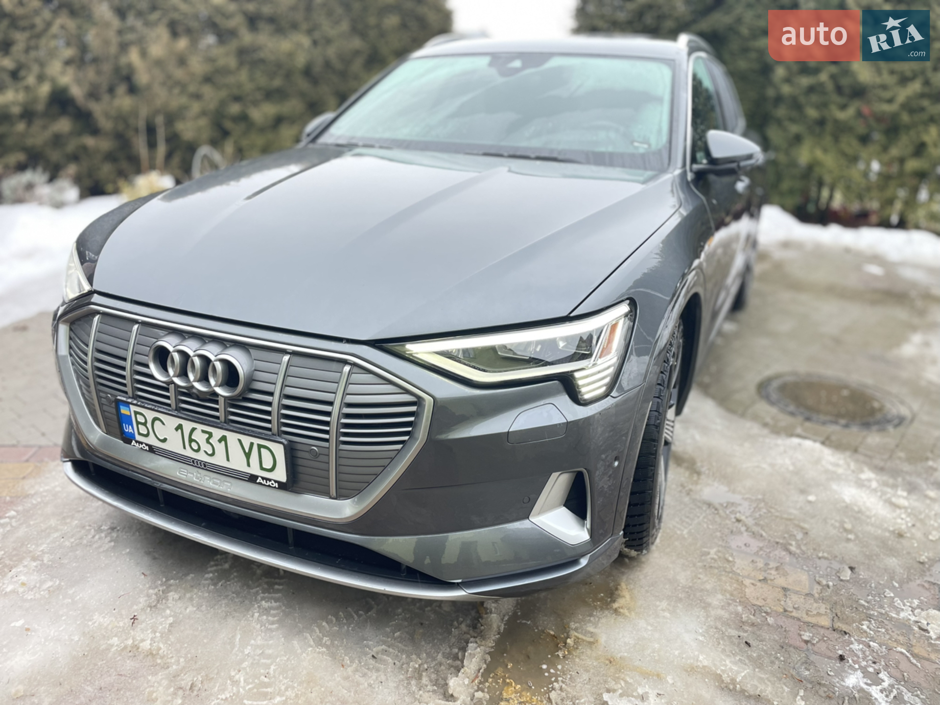 2019 Audi e-tron - мініатюра 3