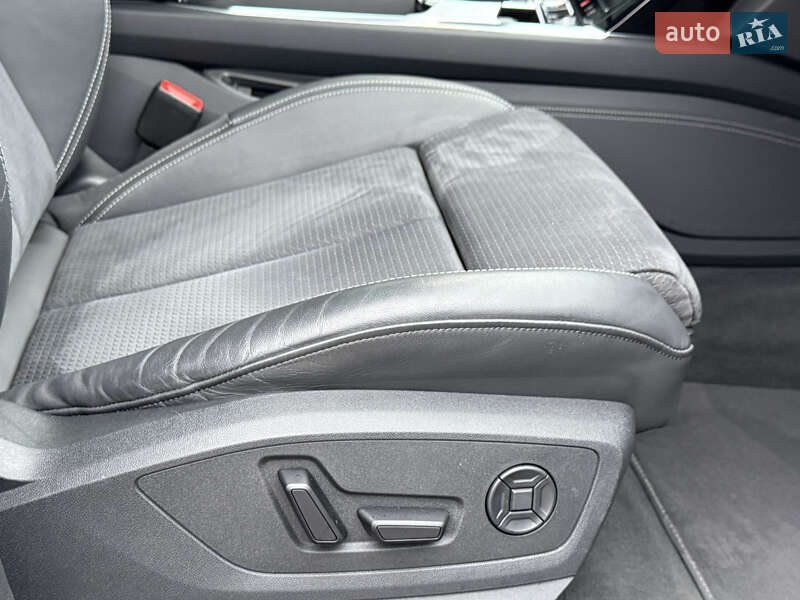 Позашляховик / Кросовер Audi e-tron 2021 в Рівному фото 89 Позашляховик / Кросовер Audi e-tron 2021 в Рівному