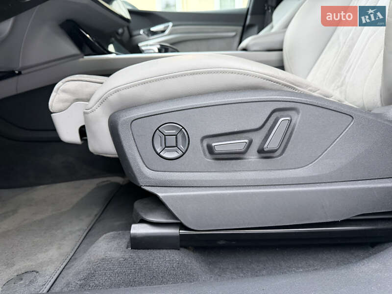 Внедорожник / Кроссовер Audi e-tron 2020 в Львове фото 31 Внедорожник / Кроссовер Audi e-tron 2020 в Львове