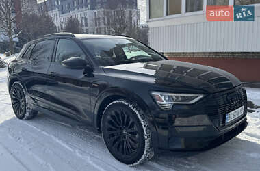 Внедорожник / Кроссовер Audi e-tron 2019 в Львове