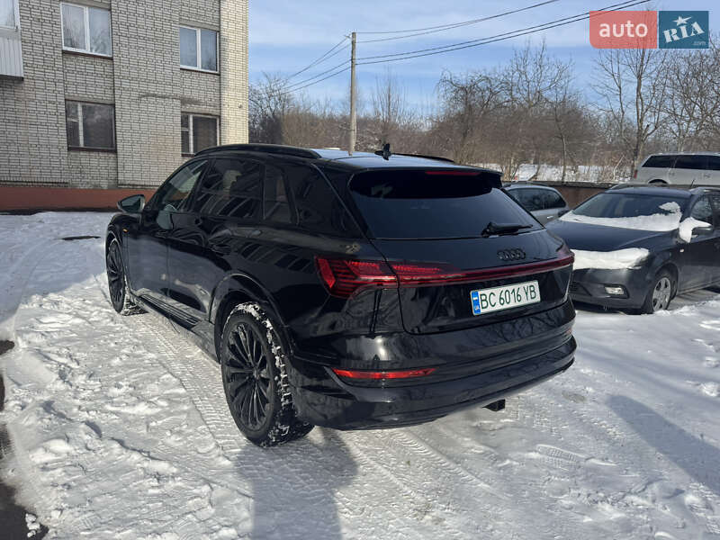 Внедорожник / Кроссовер Audi e-tron 2019 в Львове