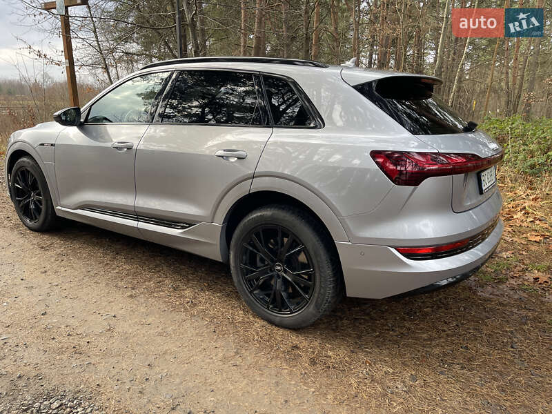 Позашляховик / Кросовер Audi e-tron 2020 в Львові фото 6 Позашляховик / Кросовер Audi e-tron 2020 в Львові