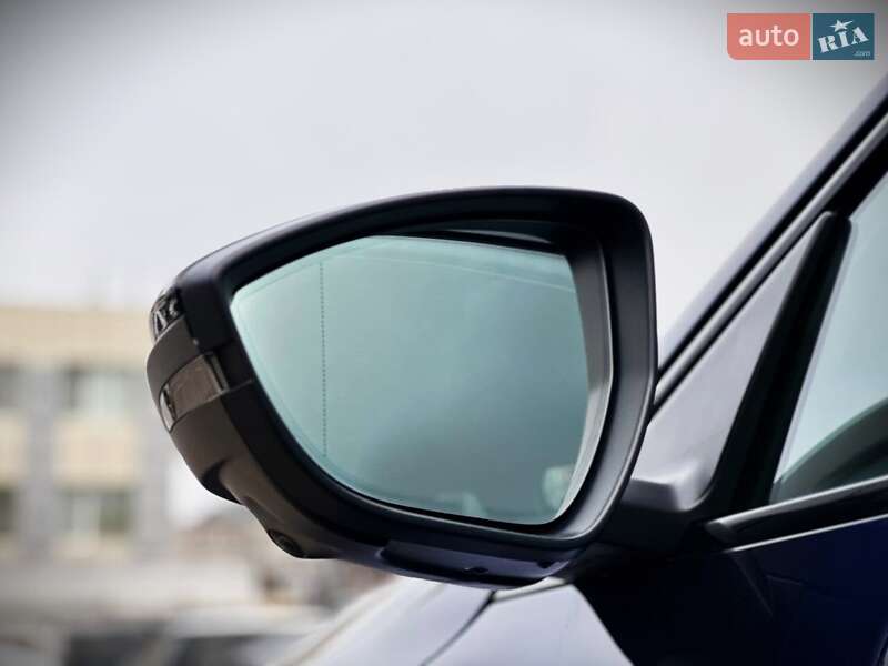 Позашляховик / Кросовер Audi e-tron 2021 в Києві фото 12 Позашляховик / Кросовер Audi e-tron 2021 в Києві