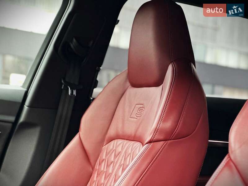 Позашляховик / Кросовер Audi e-tron 2021 в Києві фото 30 Позашляховик / Кросовер Audi e-tron 2021 в Києві