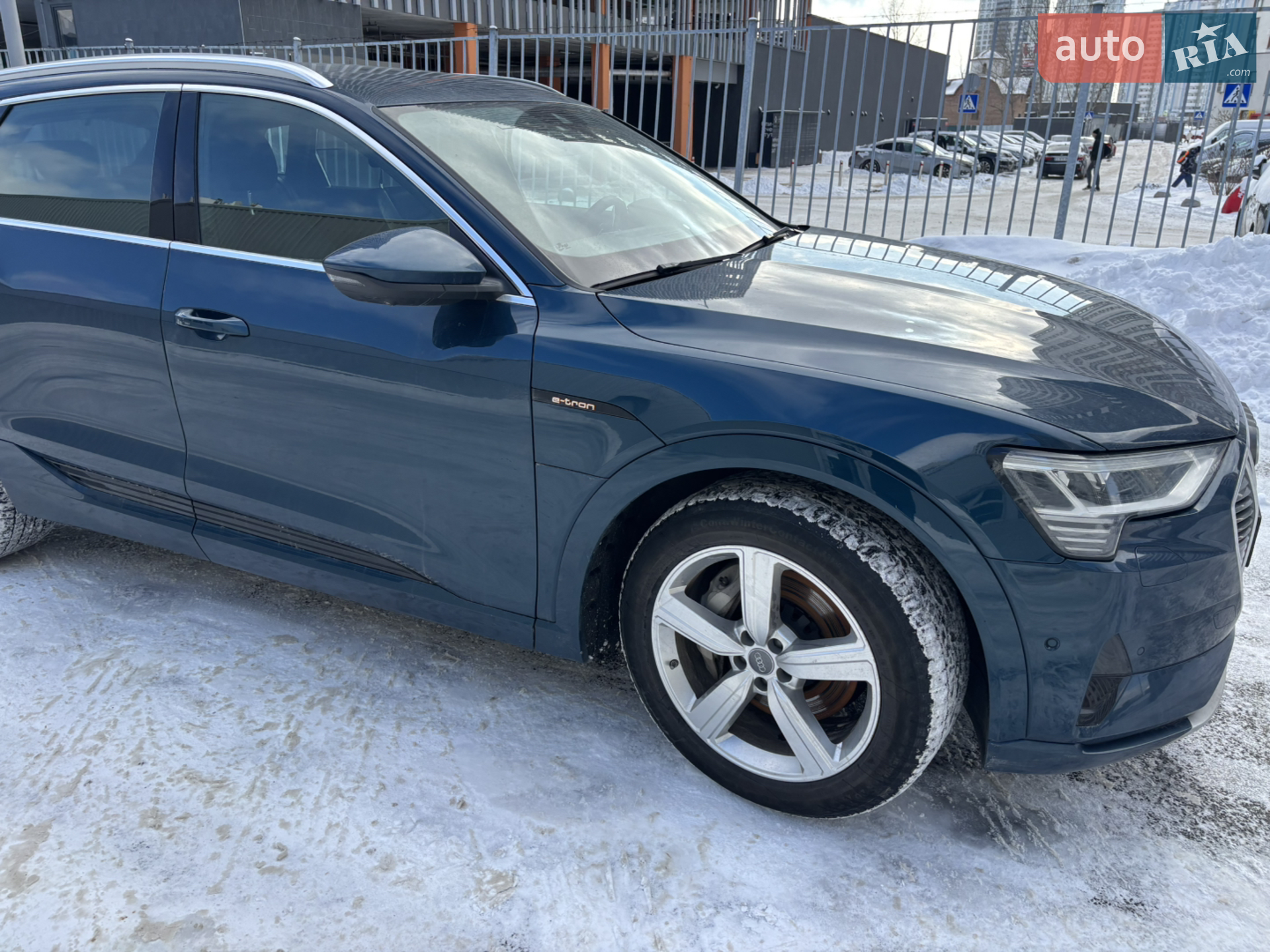 2020 Audi e-tron - мініатюра 11