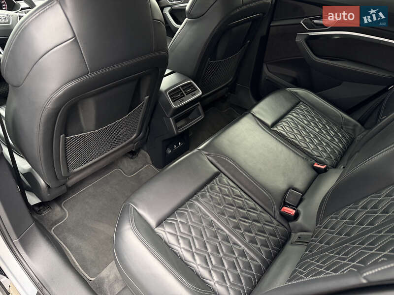Внедорожник / Кроссовер Audi e-tron 2021 в Мукачево фото 16 Внедорожник / Кроссовер Audi e-tron 2021 в Мукачево