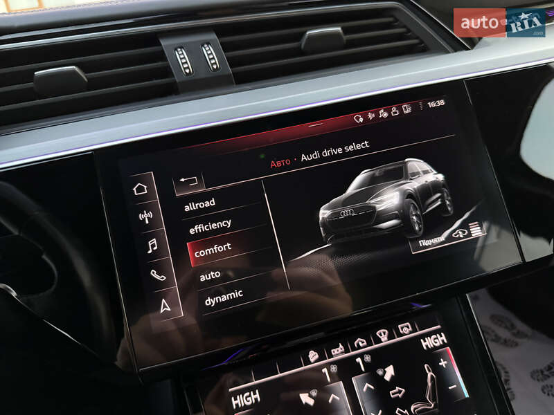 Позашляховик / Кросовер Audi e-tron 2019 в Трускавці фото 95 Позашляховик / Кросовер Audi e-tron 2019 в Трускавці