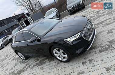 Позашляховик / Кросовер Audi e-tron 2019 в Ужгороді