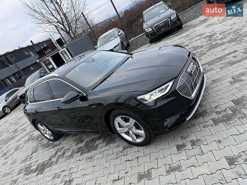Внедорожник / Кроссовер Audi e-tron 2019 в Ужгороде фото Внедорожник / Кроссовер Audi e-tron 2019 в Ужгороде