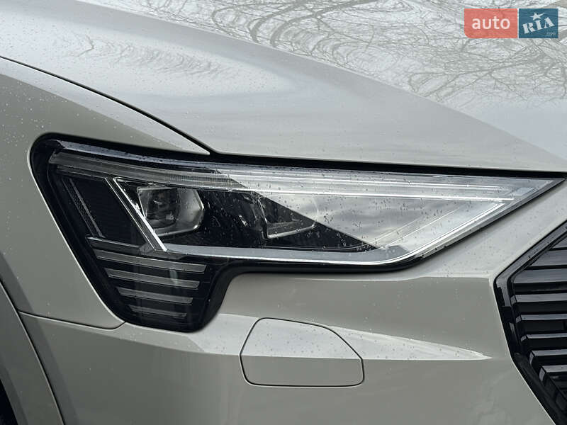 Внедорожник / Кроссовер Audi e-tron 2018 в Ровно фото 19 Внедорожник / Кроссовер Audi e-tron 2018 в Ровно
