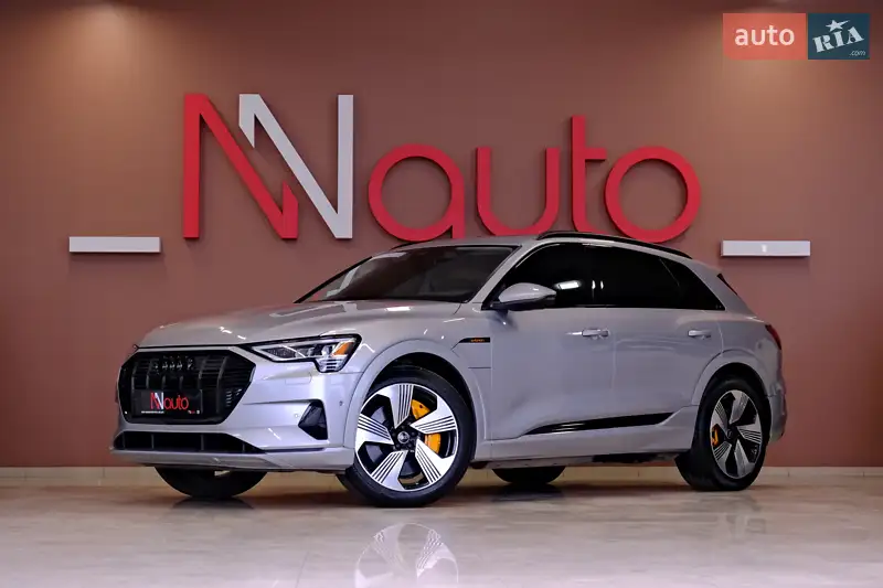 Audi e-tron 2022