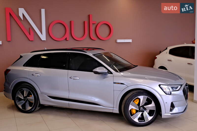 Внедорожник / Кроссовер Audi e-tron 2022 в Одессе