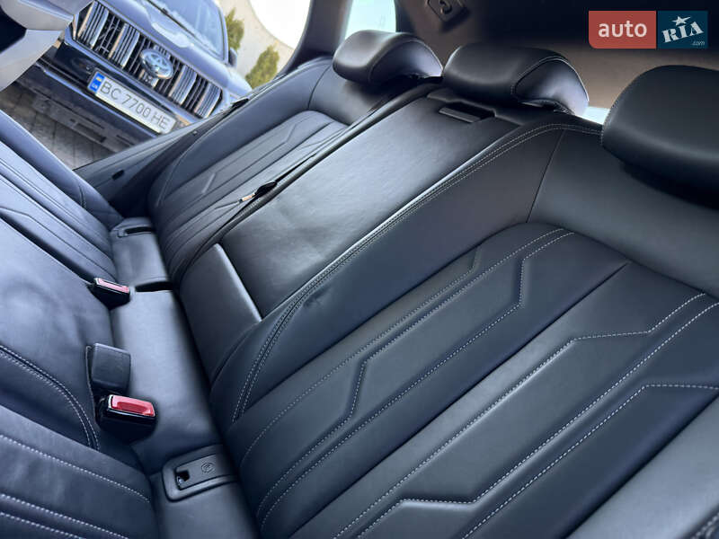 Позашляховик / Кросовер Audi e-tron 2018 в Трускавці фото 68 Позашляховик / Кросовер Audi e-tron 2018 в Трускавці