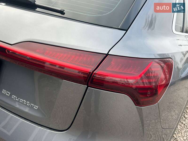 Позашляховик / Кросовер Audi e-tron 2020 в Одесі
