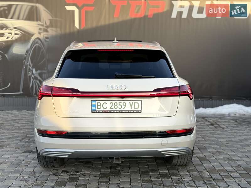 Позашляховик / Кросовер Audi e-tron 2019 в Львові фото 21 Позашляховик / Кросовер Audi e-tron 2019 в Львові