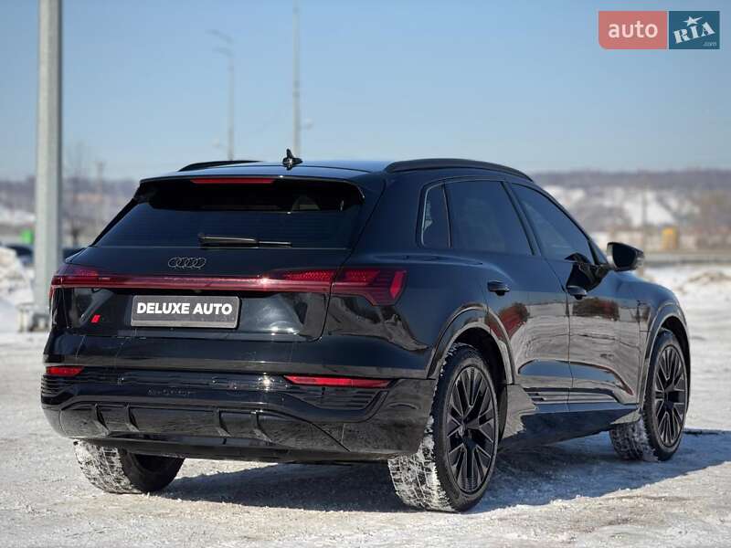 Внедорожник / Кроссовер Audi e-tron 2023 в Киеве фото 19 Внедорожник / Кроссовер Audi e-tron 2023 в Киеве
