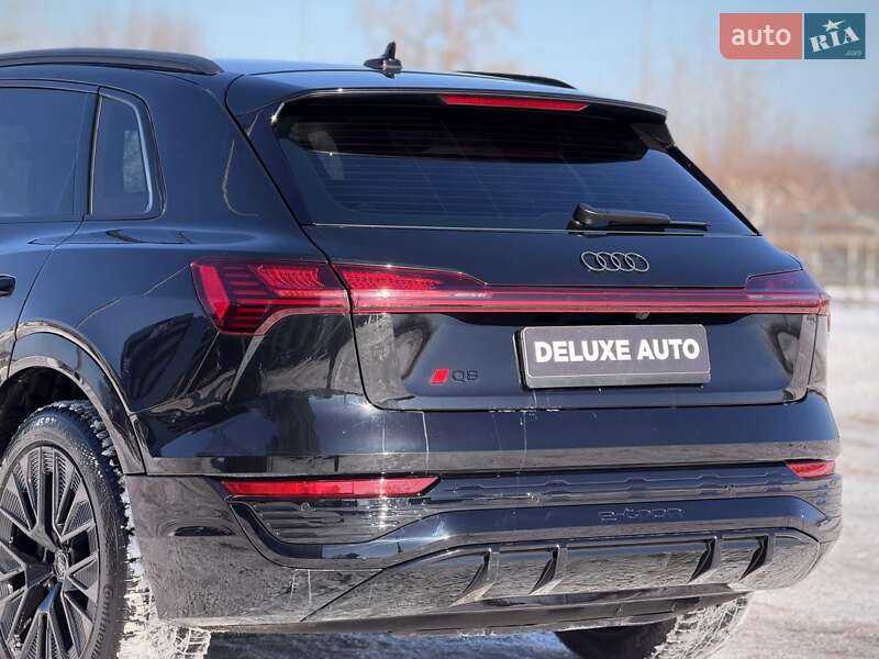 Внедорожник / Кроссовер Audi e-tron 2023 в Киеве фото 23 Внедорожник / Кроссовер Audi e-tron 2023 в Киеве