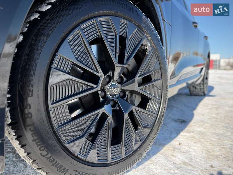 Внедорожник / Кроссовер Audi e-tron 2023 в Киеве фото 36 Внедорожник / Кроссовер Audi e-tron 2023 в Киеве