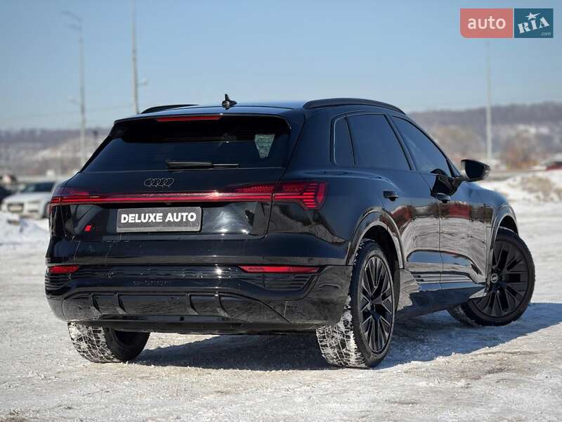 Внедорожник / Кроссовер Audi e-tron 2023 в Киеве фото 56 Внедорожник / Кроссовер Audi e-tron 2023 в Киеве