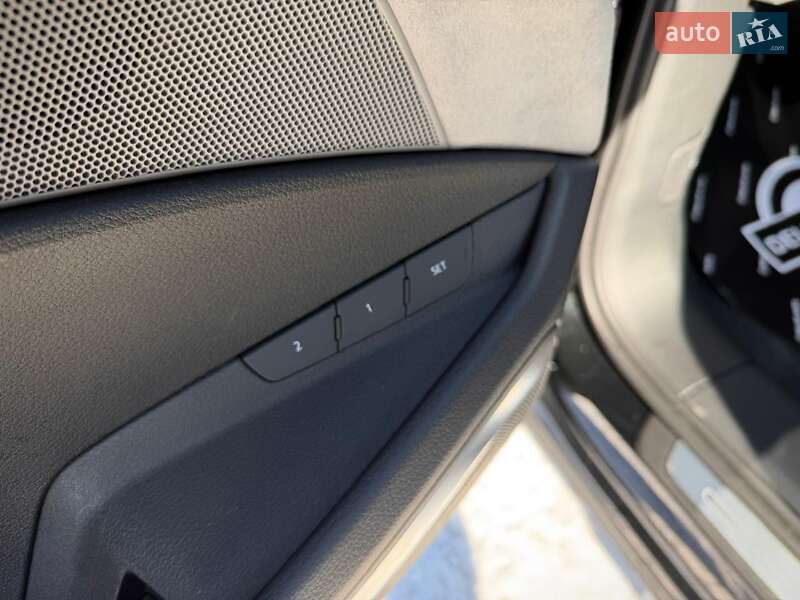 Внедорожник / Кроссовер Audi e-tron 2023 в Киеве фото 59 Внедорожник / Кроссовер Audi e-tron 2023 в Киеве