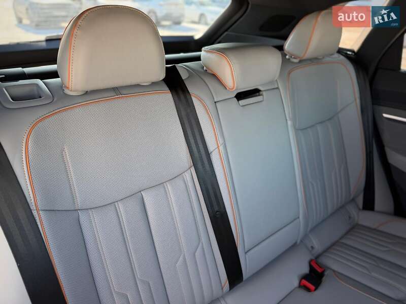 Внедорожник / Кроссовер Audi e-tron 2023 в Киеве фото 118 Внедорожник / Кроссовер Audi e-tron 2023 в Киеве