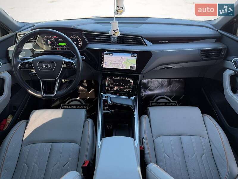 Внедорожник / Кроссовер Audi e-tron 2023 в Киеве фото 121 Внедорожник / Кроссовер Audi e-tron 2023 в Киеве