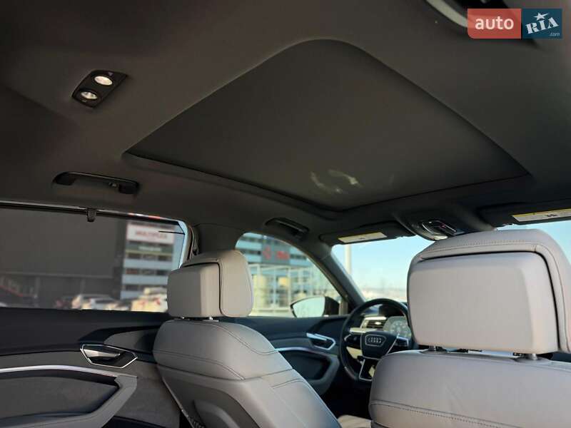 Внедорожник / Кроссовер Audi e-tron 2023 в Киеве фото 148 Внедорожник / Кроссовер Audi e-tron 2023 в Киеве