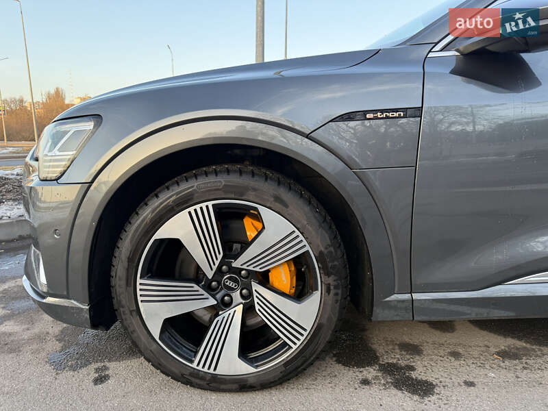 Позашляховик / Кросовер Audi e-tron 2019 в Вінниці фото 10 Позашляховик / Кросовер Audi e-tron 2019 в Вінниці