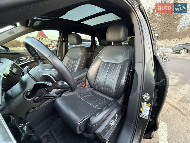 Позашляховик / Кросовер Audi e-tron 2019 в Вінниці фото 18 Позашляховик / Кросовер Audi e-tron 2019 в Вінниці