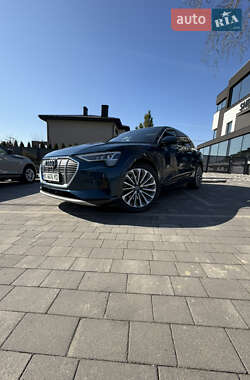 Позашляховик / Кросовер Audi e-tron 2019 в Ужгороді