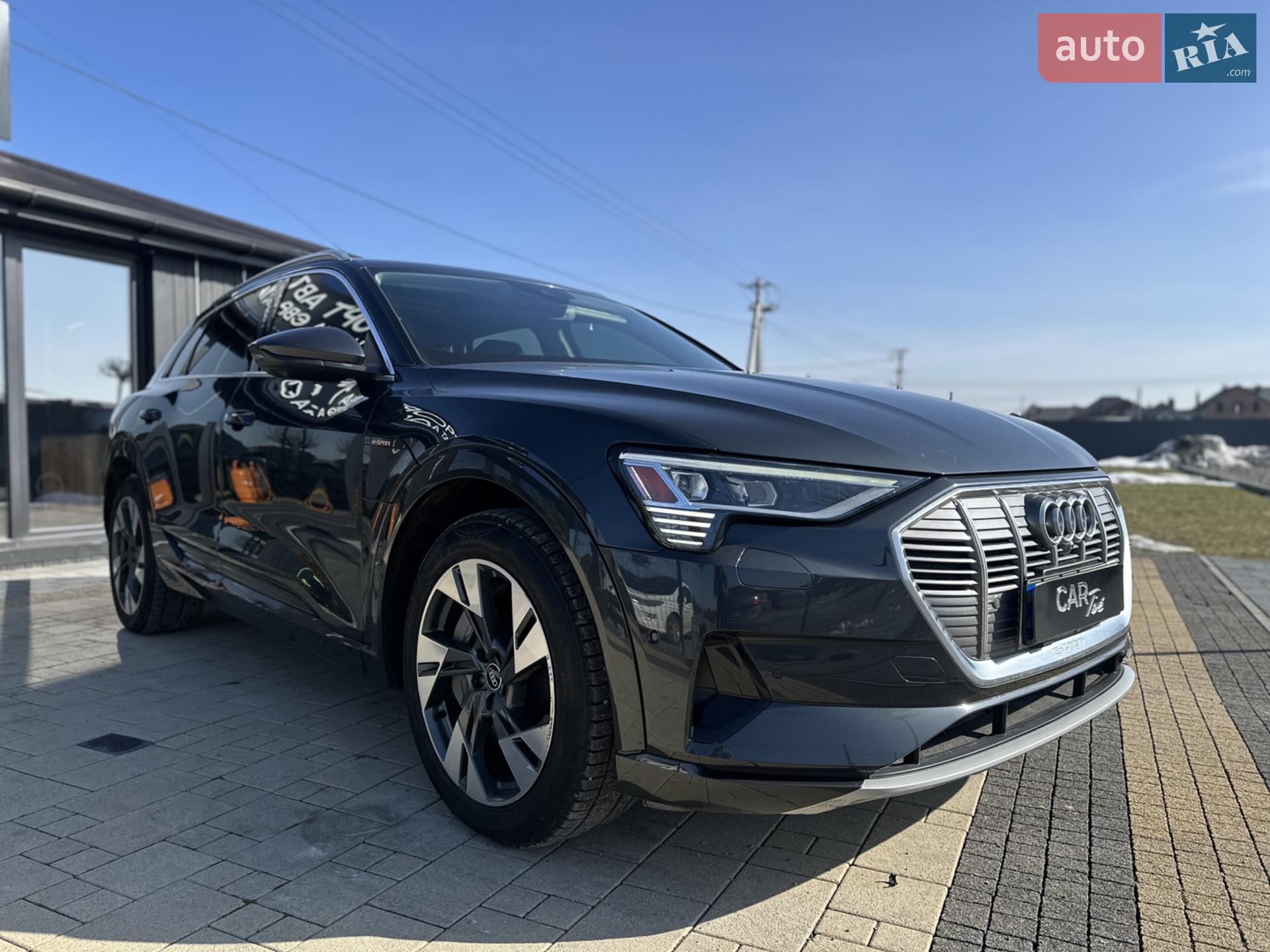 2020 Audi e-tron - мініатюра 3