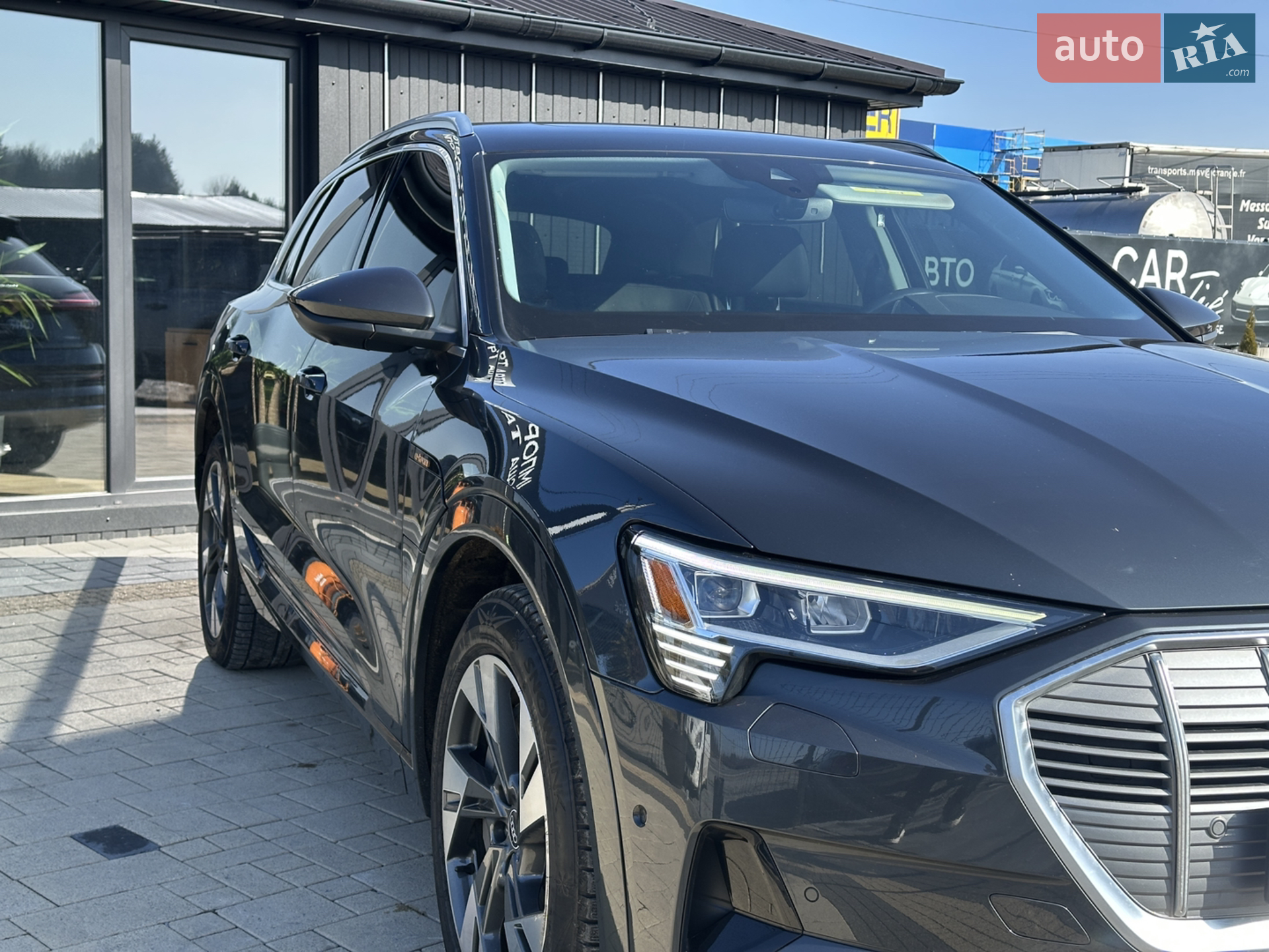 2020 Audi e-tron - мініатюра 4
