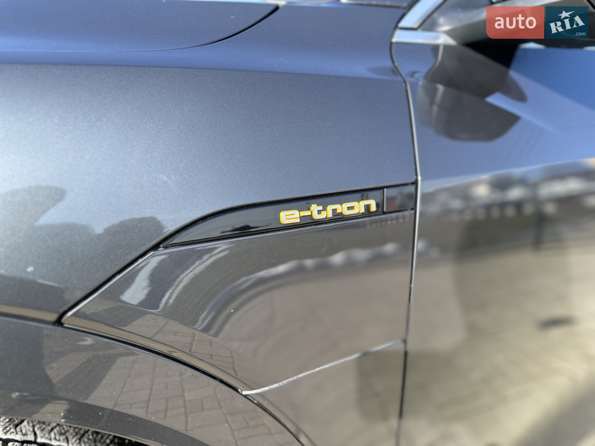 2020 Audi e-tron - мініатюра 20