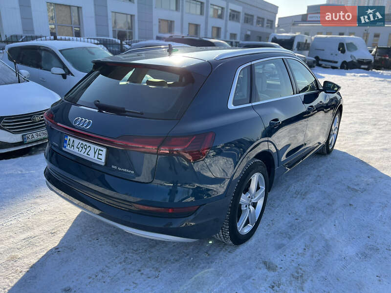 Позашляховик / Кросовер Audi e-tron 2020 в Києві