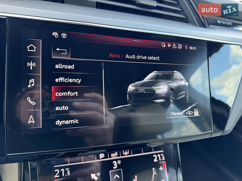 Внедорожник / Кроссовер Audi e-tron 2019 в Киеве