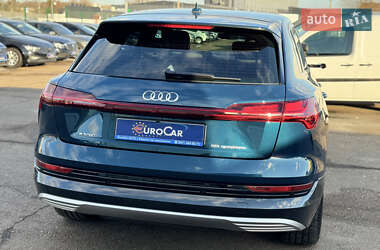 Внедорожник / Кроссовер Audi e-tron 2019 в Киеве