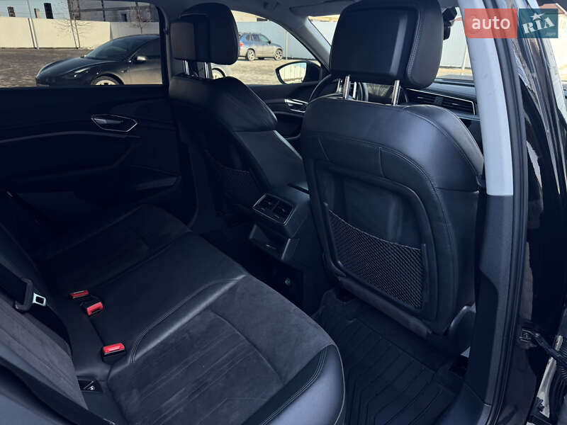 Внедорожник / Кроссовер Audi e-tron 2020 в Виннице