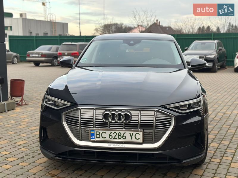 Внедорожник / Кроссовер Audi e-tron 2021 в Львове фото 2 Внедорожник / Кроссовер Audi e-tron 2021 в Львове